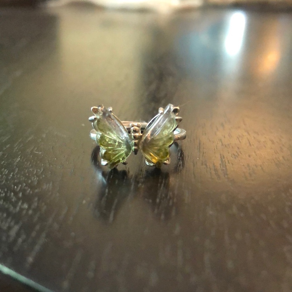 Sterling Silver green tourmaline carved ring